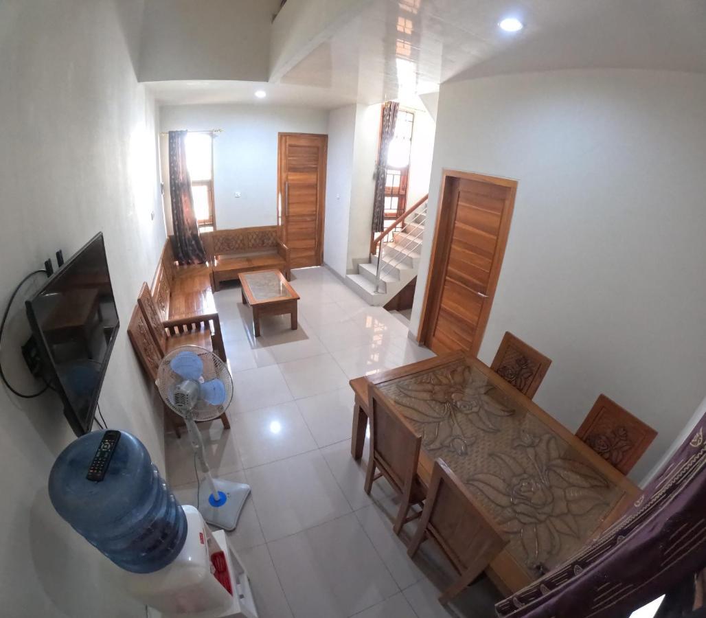 Ndalem Ngadimulyo Homestay Jogja Family Only Ngabean ภายนอก รูปภาพ